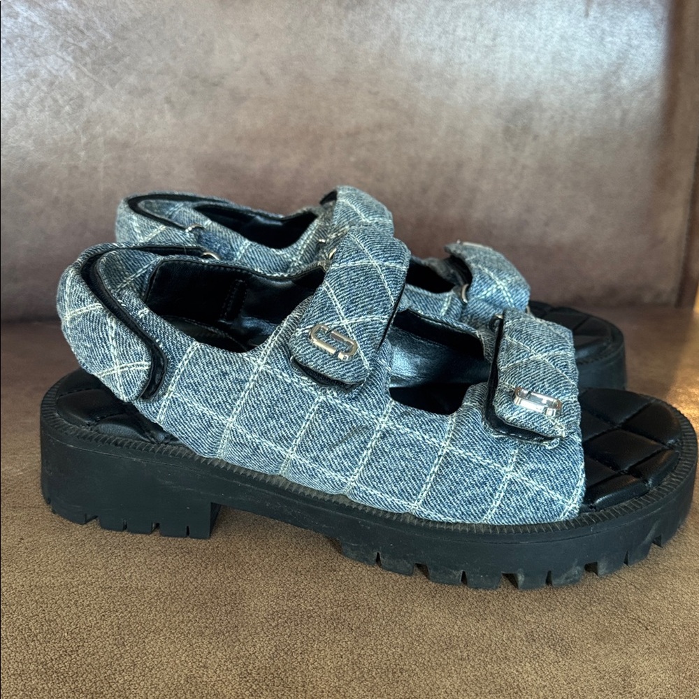 Marc Jacobs Lug Sole Quilted Denim Sandals Size 38 (fits 8-8.5)